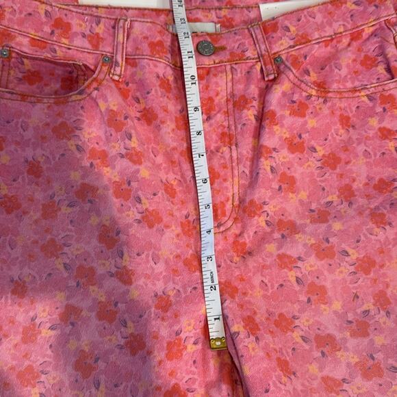 BDG Urban Outfitters Pink Floral High-Rise Flare Jeans Size 31 Urban Chic - Picture 8 of 13